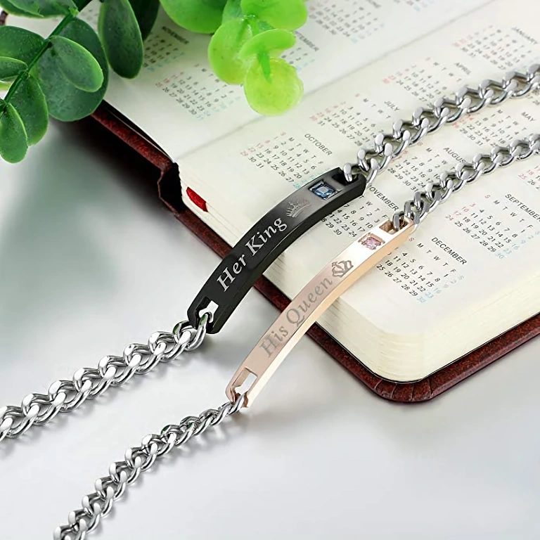 Idealno darilo za par – set zapestnic Romantično darilo za pare, komplet zapestnic Her King in His Queen