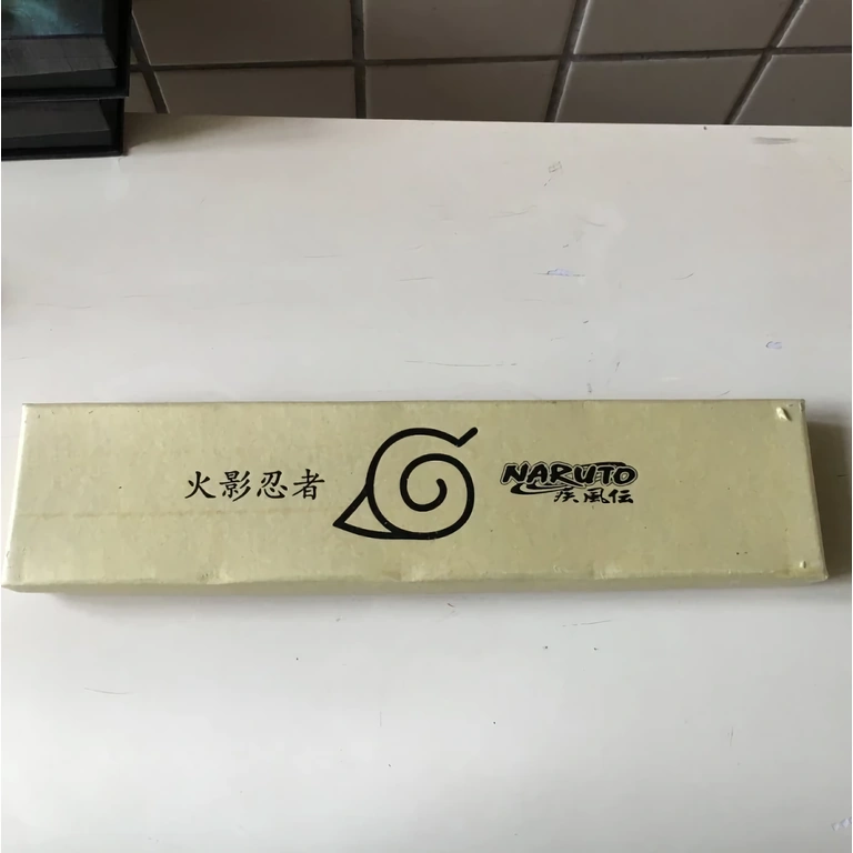 Replika Kunai za display, navdihnjena z anime serijo Naruto