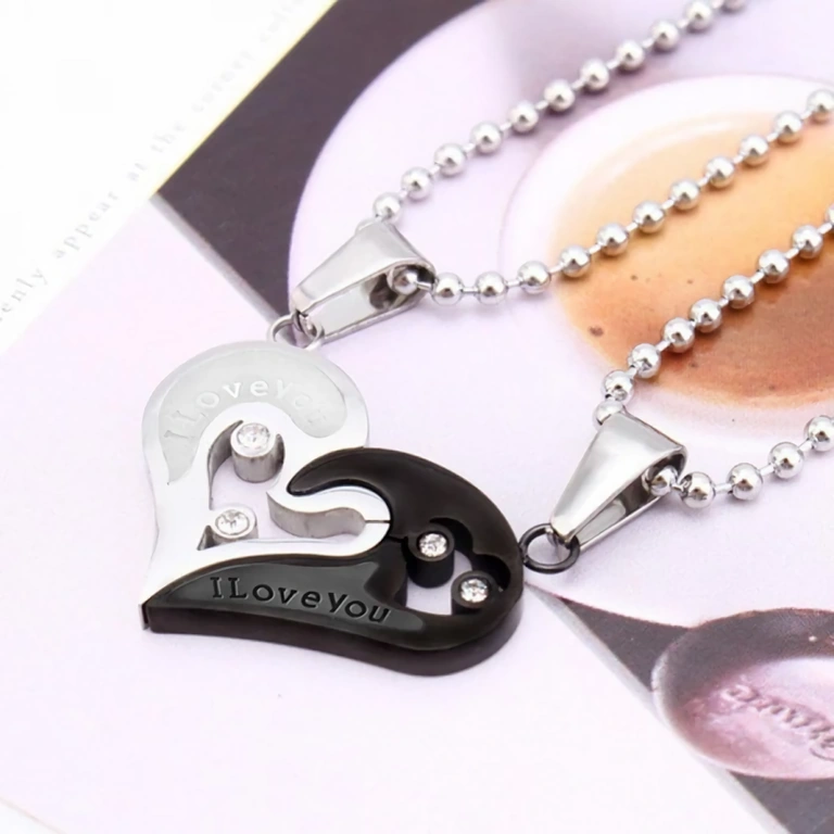 Darilni komplet ogrlic srce za zaljubljene Srčaste verižice, idealno darilo za pare