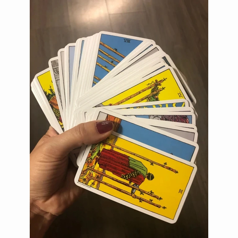 Tarot karte premium kakovosti, jasen tisk in žive barve