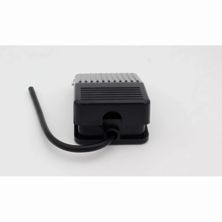 Pedalno stikalo za vklop/izklop električnega orodja