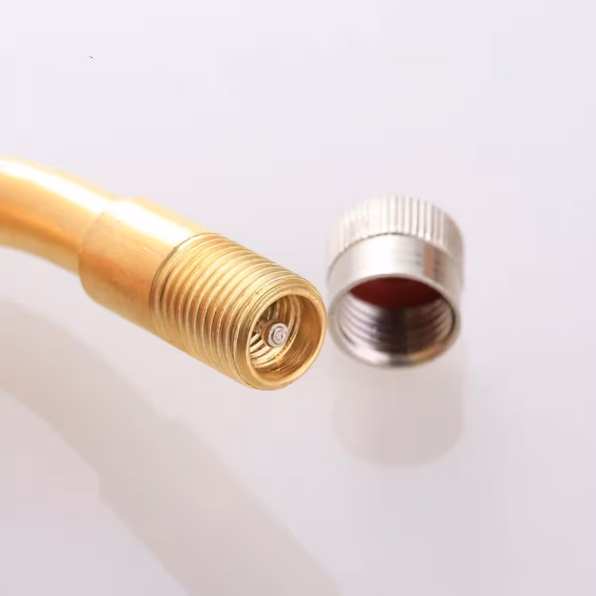 Robusten podaljšek za avtomobilske ali tovornjak pnevmatike