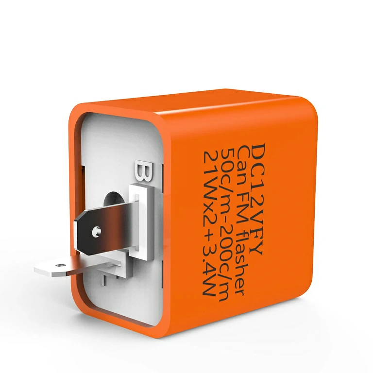 Elektronski rele združljiv z ATV, deluje z LED ali žarnicami