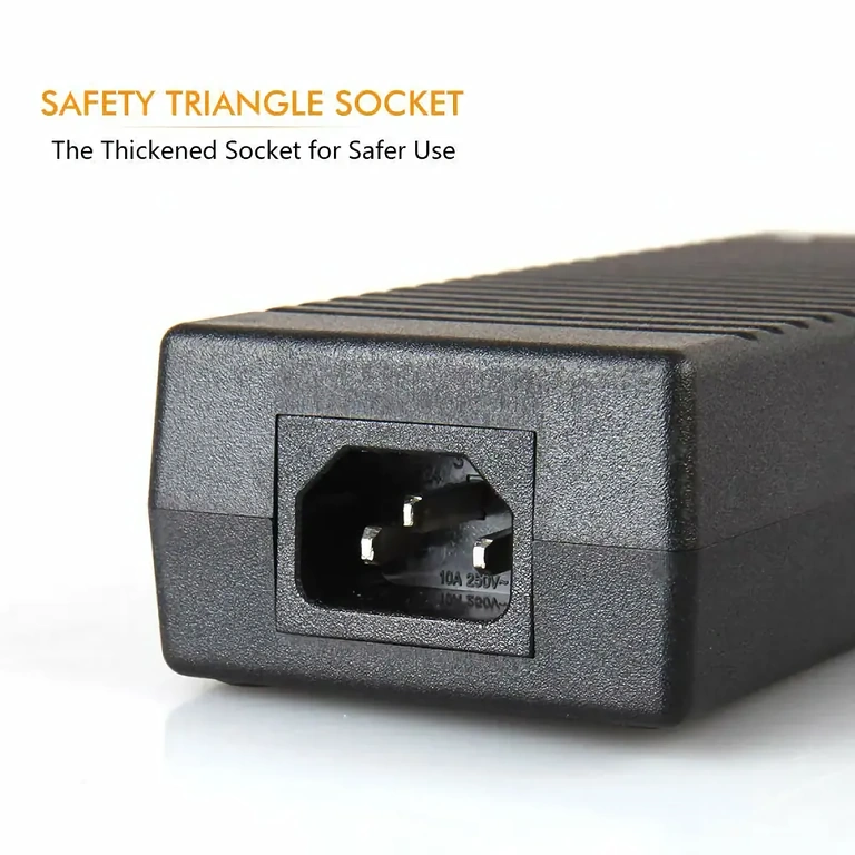 Napajalnik 220V v 12V za avto Napajalni adapter 220V AC na 12V DC, 10A, za avtomobilske naprave in skiroje