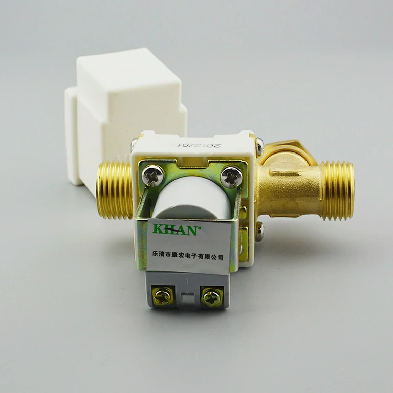 Elektromagnetni ventil 12V ½ inch normalno zaprt 12V normalno zaprt elektromagnetni ventil, odstranljiv filter, plastična zaščita, za vodo in zrak