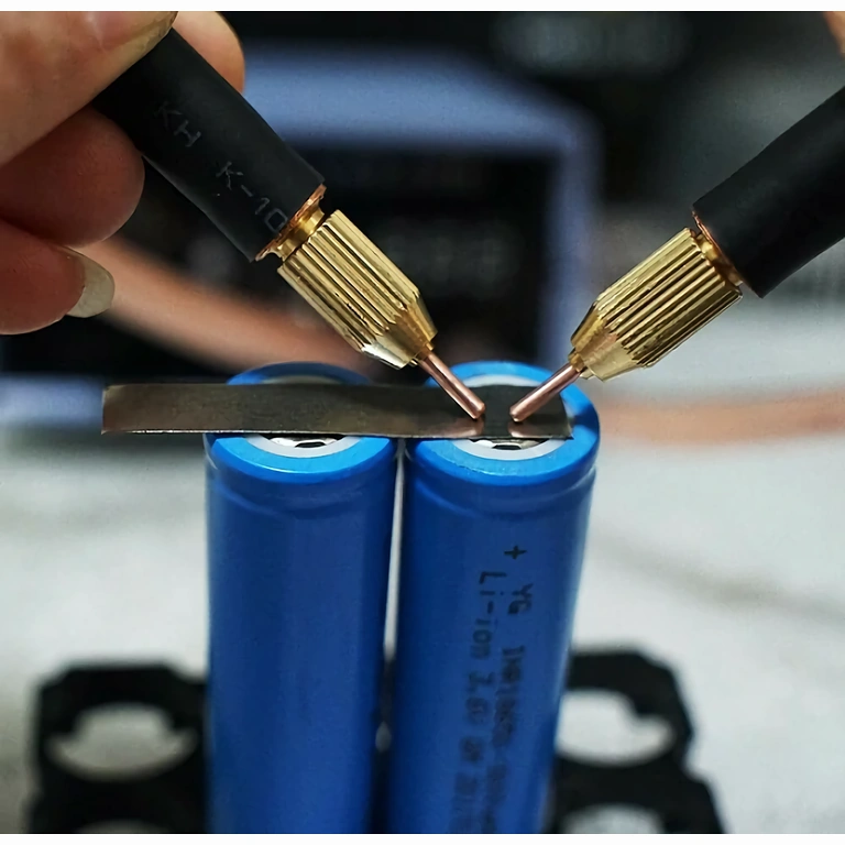 18650 Li-ion baterijski varilec z vgrajeno baterijo Točkovna varilna naprava 800A za Li-Ion in Ni-CD baterije