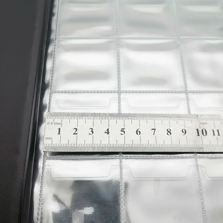 Poseben album za zbiratelje numizmatičnih kovancev