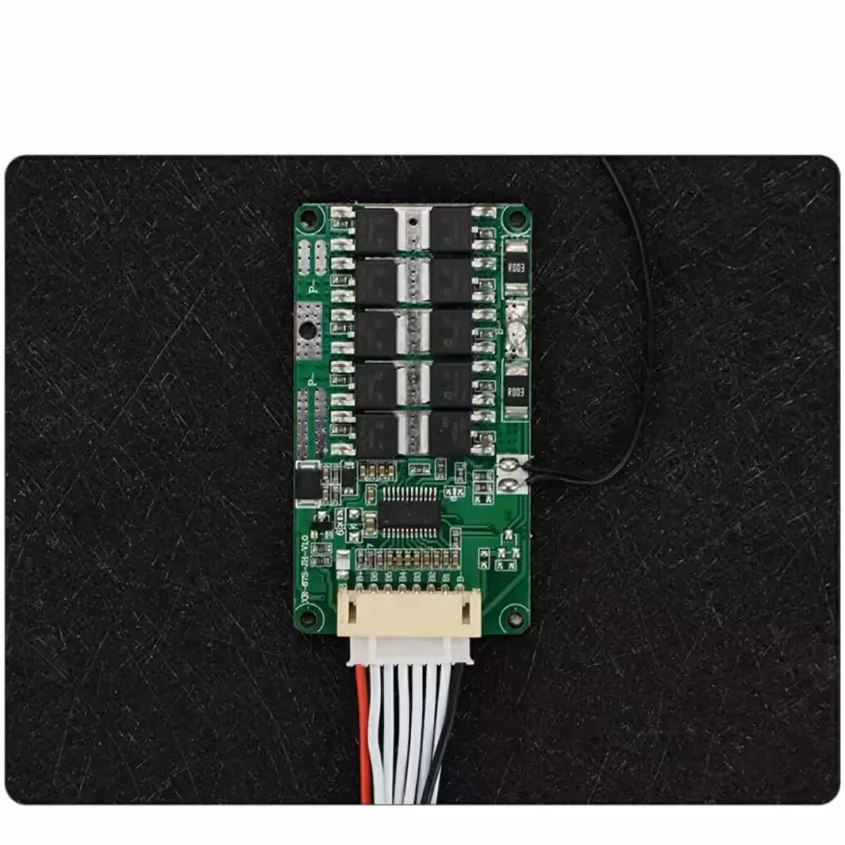 Sistem za upravljanje Li-ion 7S baterij za polnjenje in varnost