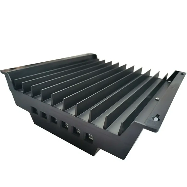 Napreden krmilnik z optimalnim zajemom energije