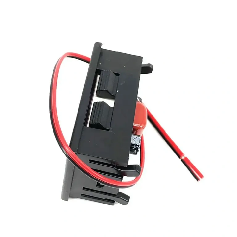 Merilnik napetosti z visoko natančnostjo ±1%