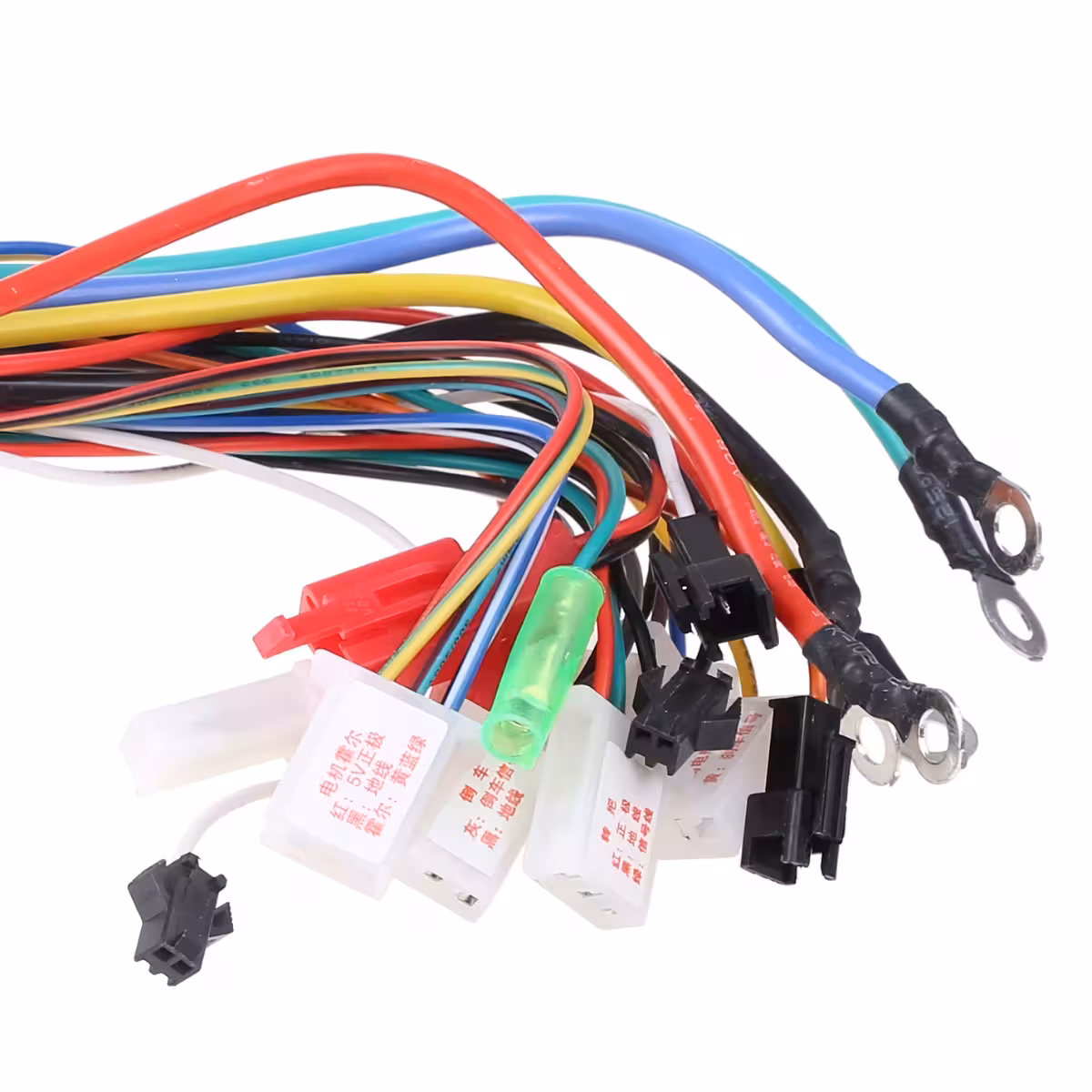 Krmilnik za skuterje in kolesa z različnimi konektorji