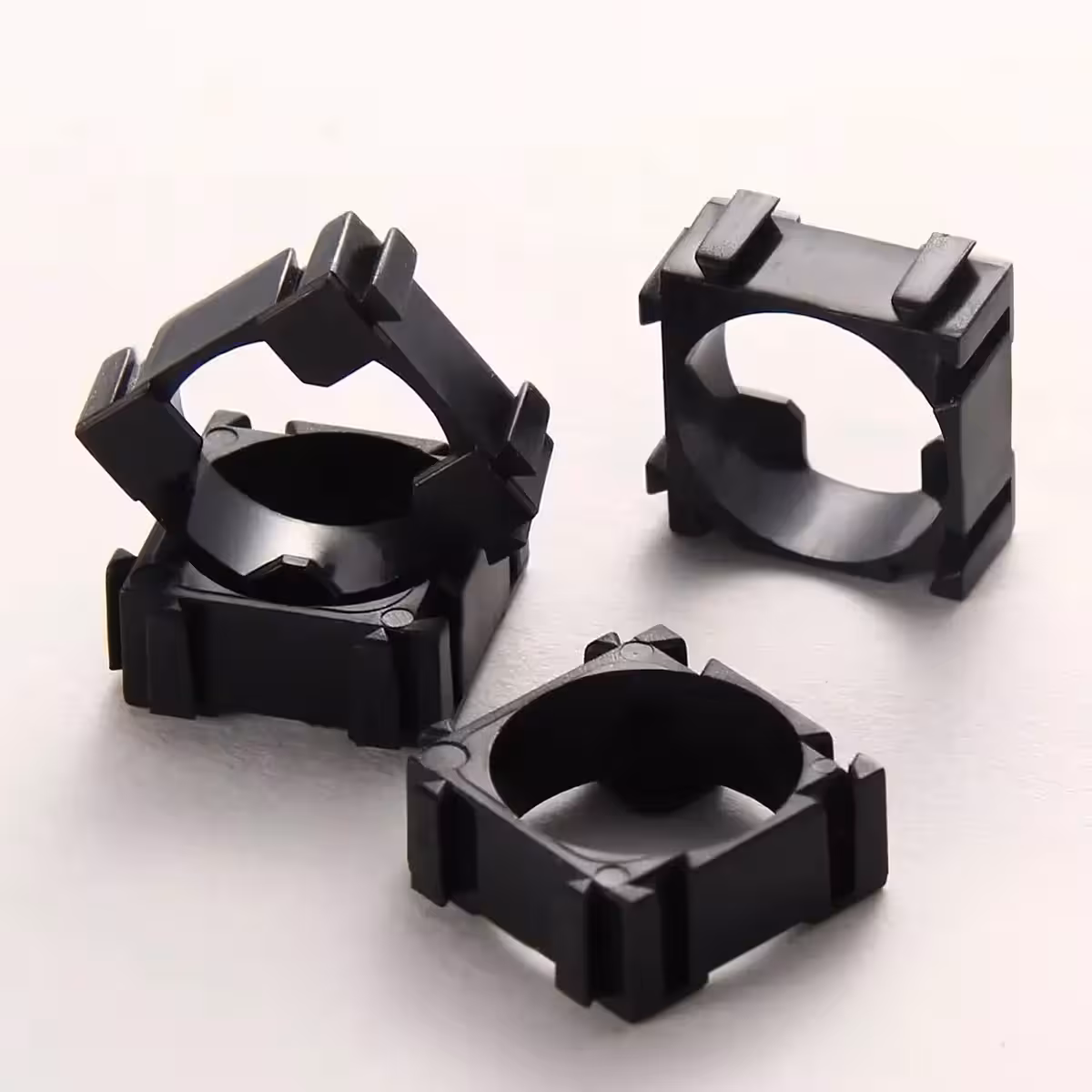 Štirje modularni nosilci za Li-ion celice 18650, idealni za custom baterije